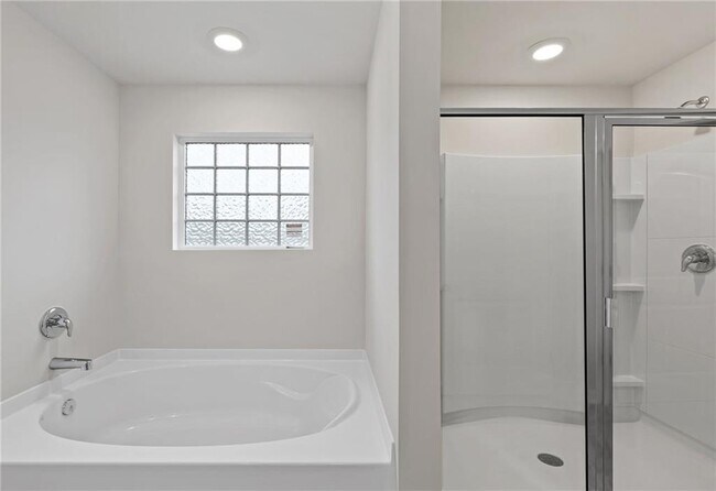 Building Photo - 7962 Centera Ct