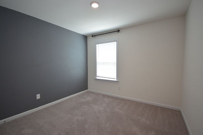 Building Photo - 7016 Gentle Pine Pl