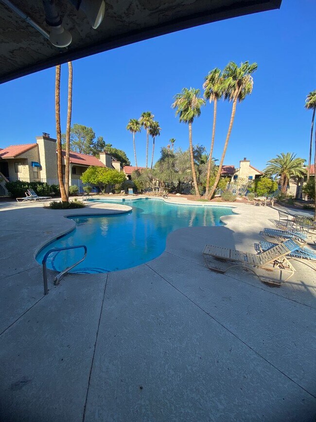 Building Photo - AMERICANA Property Mgmt - Downstairs 2 Beds condo in Spring Valley