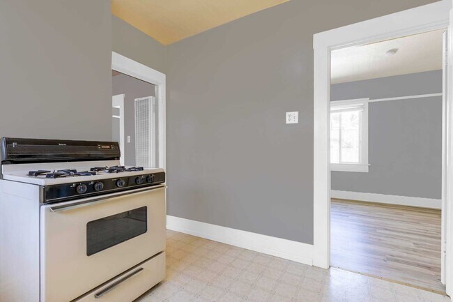 Building Photo - 4067 Illinois St