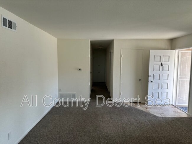 Building Photo - 4801 Kaui Dr