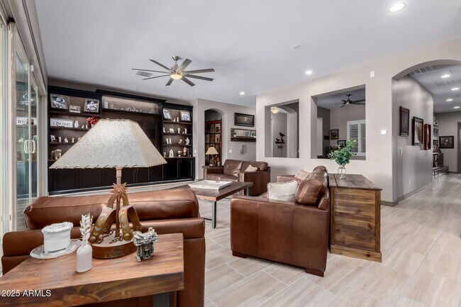Building Photo - 20176 E Nighthawk Way