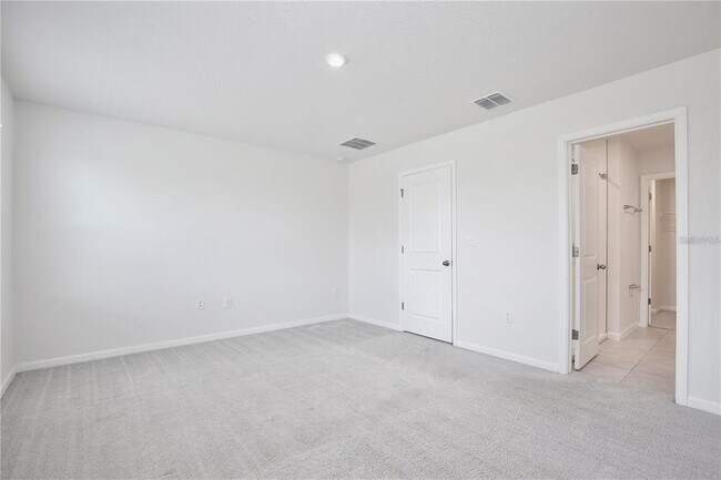 Building Photo - 421 Sedgewick Dr