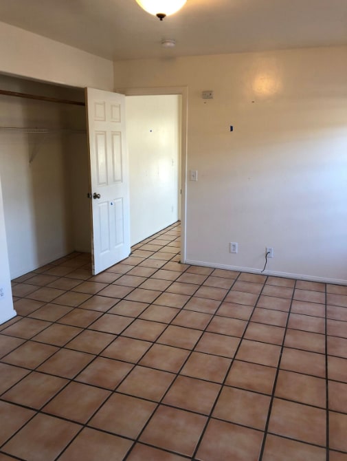 Building Photo - 6636 Del Playa Dr
