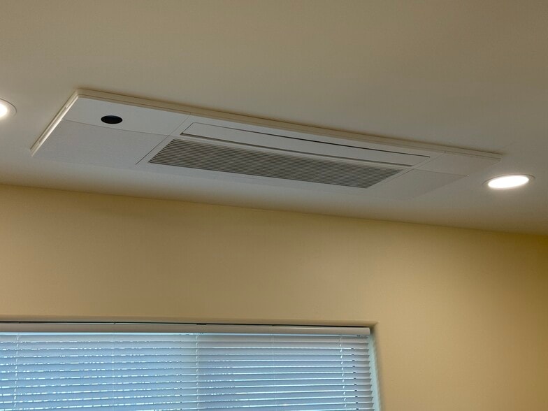 Building Photo - 3406 Nile St