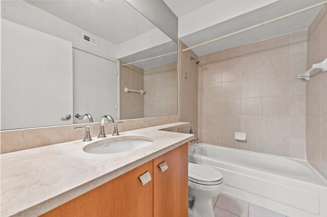 Building Photo - 1055 Crystal Way
