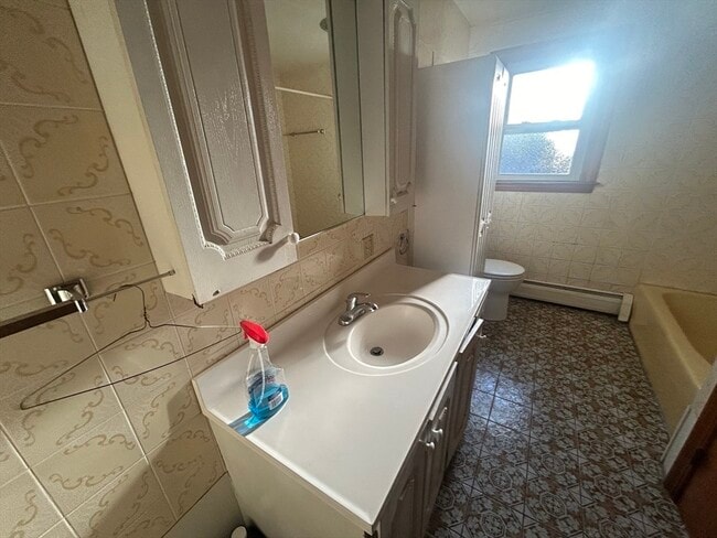 Building Photo - 22 Norcross St