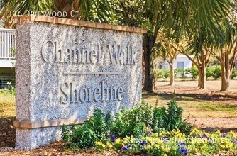 Building Photo - 116 Driftwood Ct