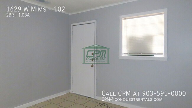 Building Photo - 1629 W Mims St