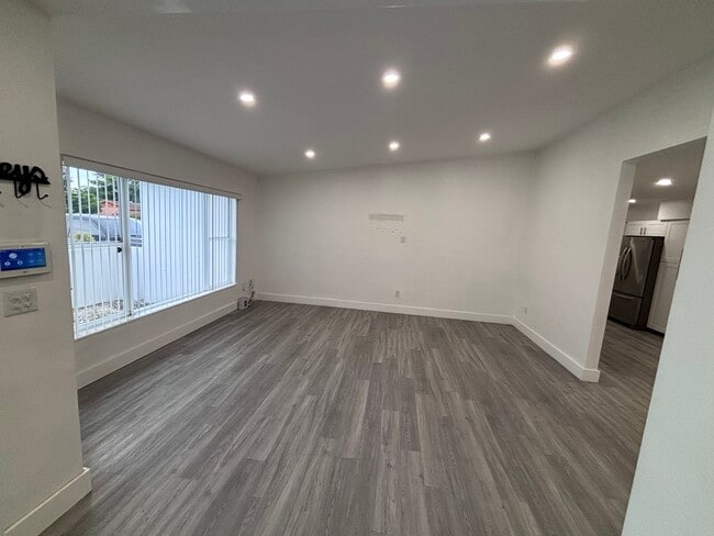 Building Photo - 11105 SW 156th Terrace