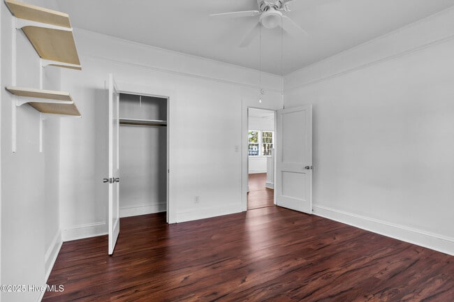 Building Photo - 407 Hoke St
