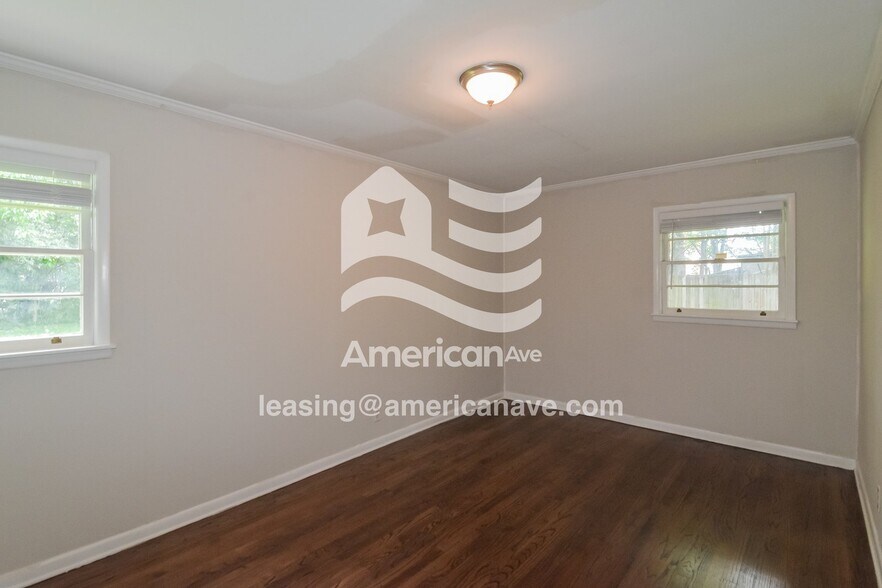 Building Photo - 1421 Narrow Ln Ct