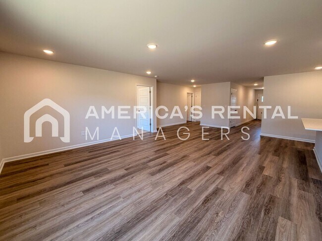 Building Photo - New Construction Home for Rent!