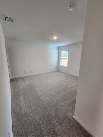 Building Photo - 1033 MacNab Dr