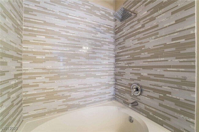 Building Photo - 2900 Sunridge Heights Pkwy