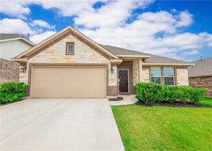 Building Photo - 5813 Arbia Ln