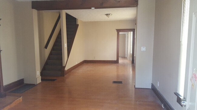 Building Photo - 53 W Maynard Ave