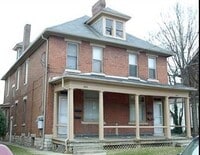Building Photo - 1467 Worthington St