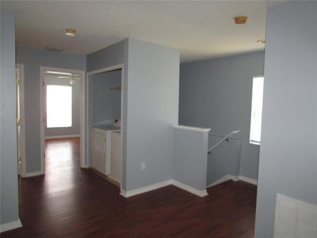 Building Photo - 8532 Edgewater Pl Blvd