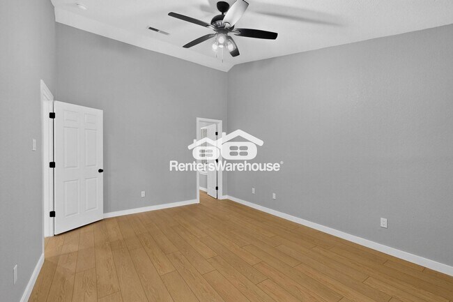 Building Photo - 3945 Spoonwood Ln