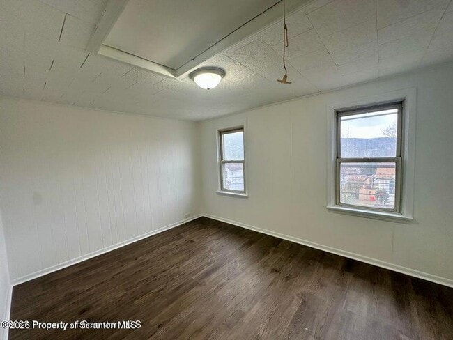Building Photo - 194 Nicholson St
