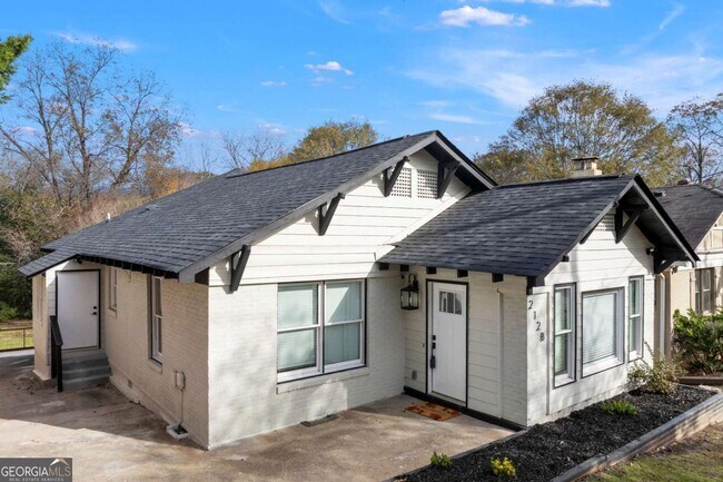 Building Photo - 2128 Hosea L Williams Dr NE