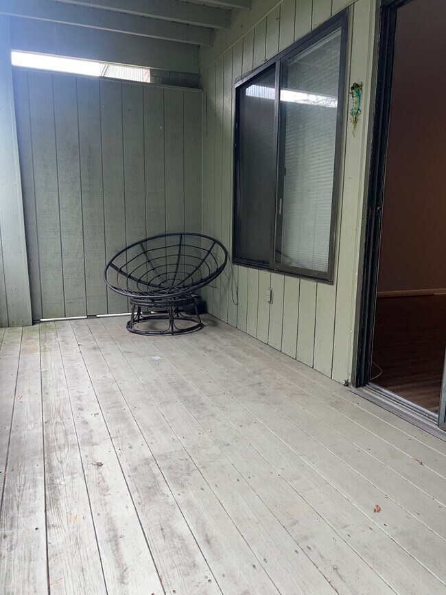 Building Photo - 18 Magnolia Hill Ct