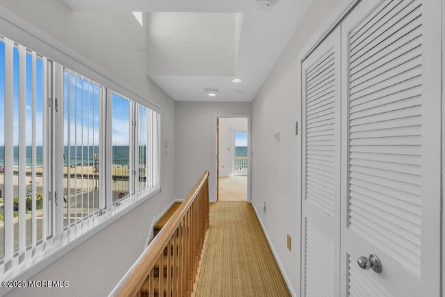 Building Photo - 152 Ocean Blvd N