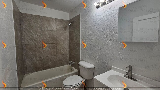 Building Photo - Simple, Functional & Pet-Friendly