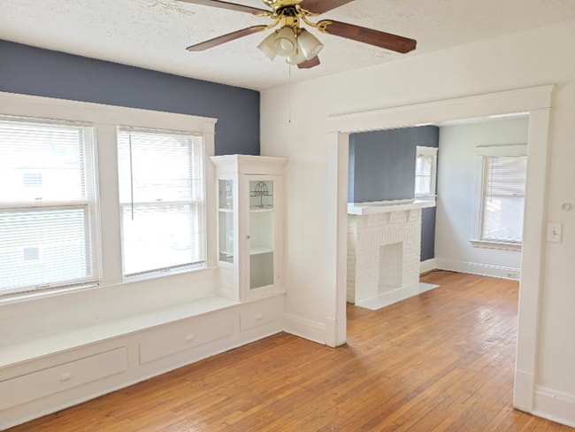 Building Photo - 2671 E 128th St