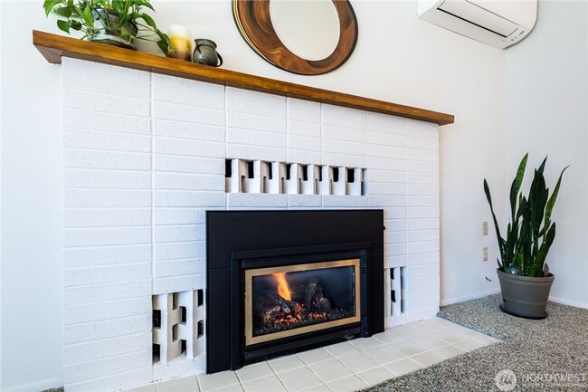 Building Photo - 2bd/.75ba Arlington Home