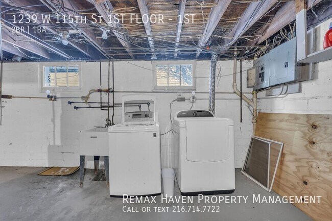 Building Photo - 1239 W 115th St