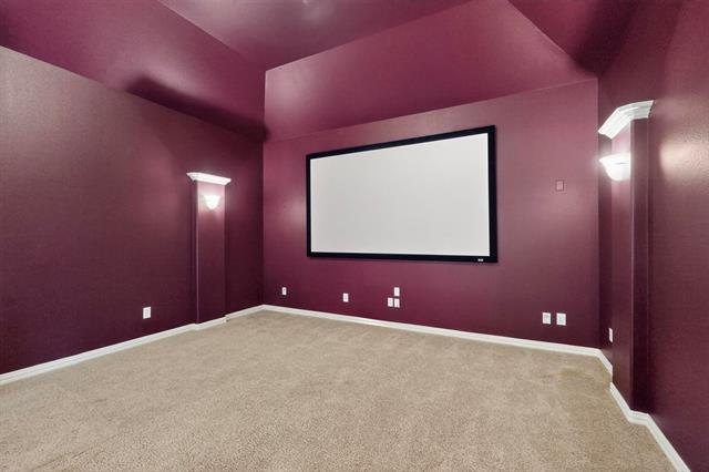 Building Photo - 16157 Meadow Spring Dr