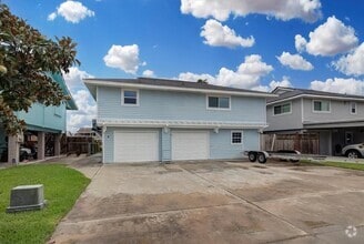 Building Photo - 1099 Redfish St