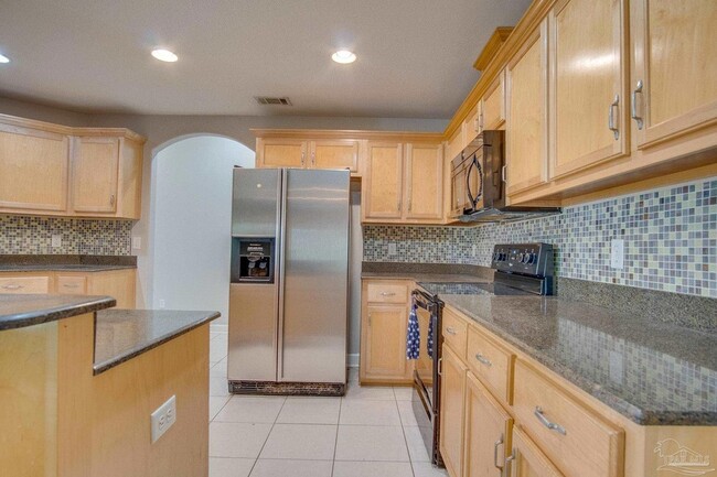 Building Photo - 3569 S Hampton Way