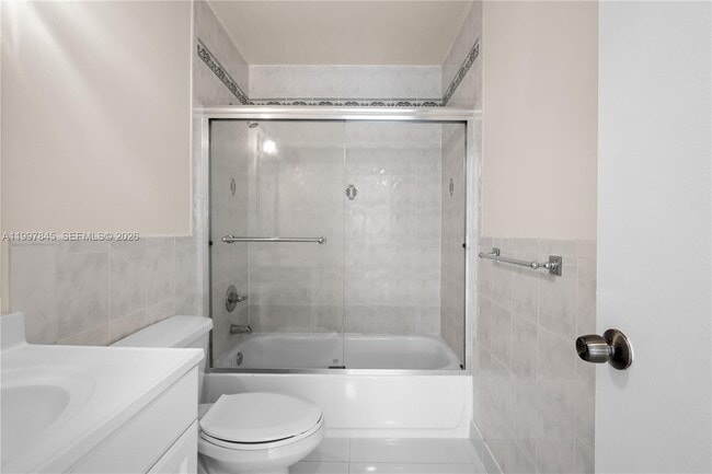 Building Photo - 6211 SW 138th Ct