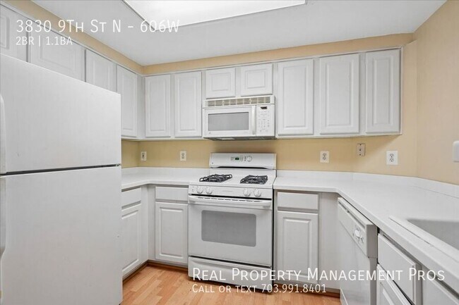 Building Photo - 3830 9th St N