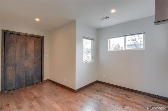 Building Photo - 2798 S Lincoln St