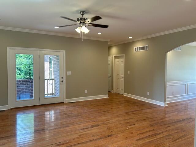 Building Photo - 590 Adena Trce