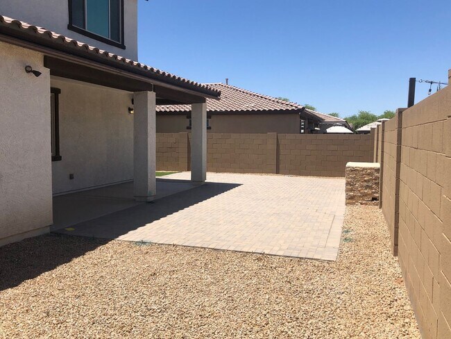 Building Photo - 4214 W Winston Dr