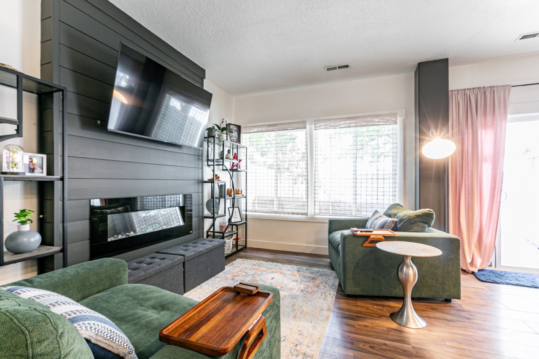 Building Photo - 14073 Chardonnay Way