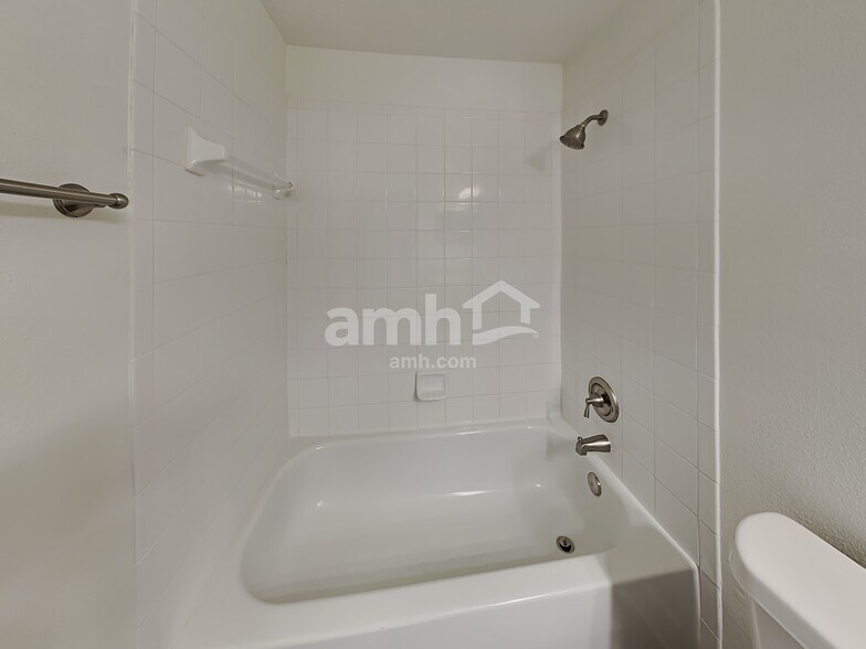 Building Photo - 10618 Egret Haven Ln