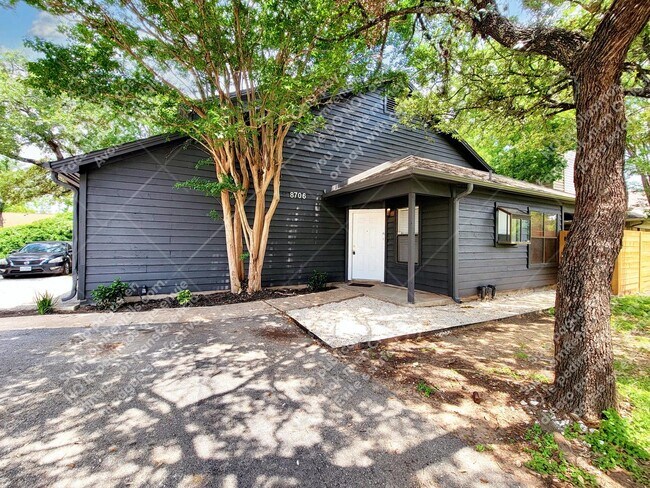 Building Photo - 8706 Schick Rd A