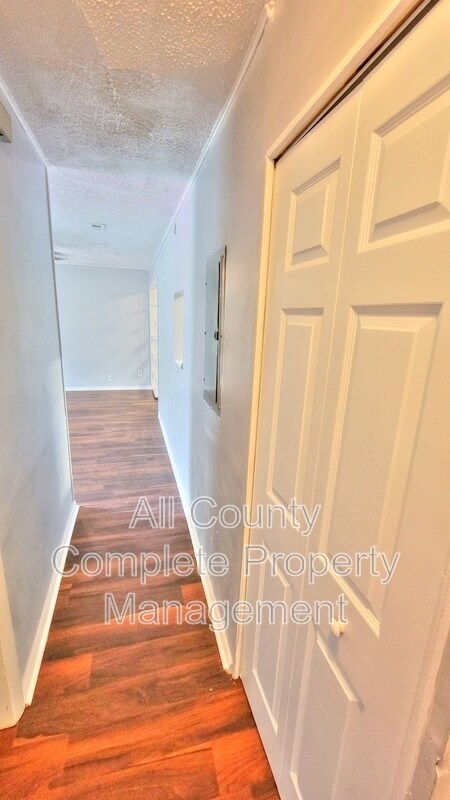Building Photo - 9348 Culpeper Ave