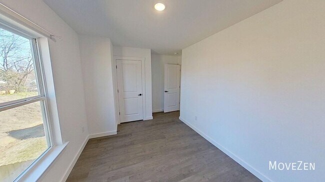 Building Photo - 14 Catawba Ave