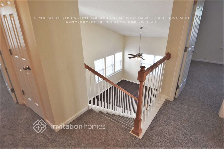 Building Photo - 8611 Meadowmont View Dr
