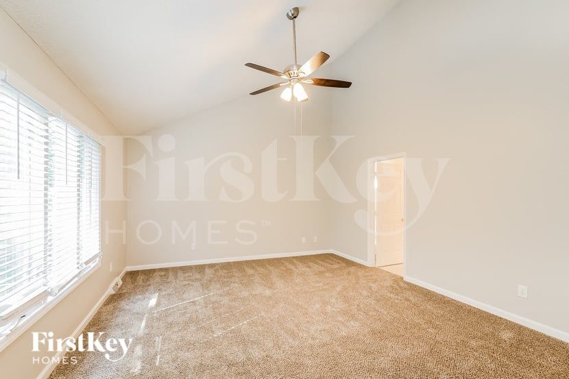 Building Photo - 1510 Barry Oak Ct