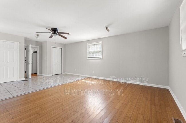 Building Photo - 147 Westgate Dr