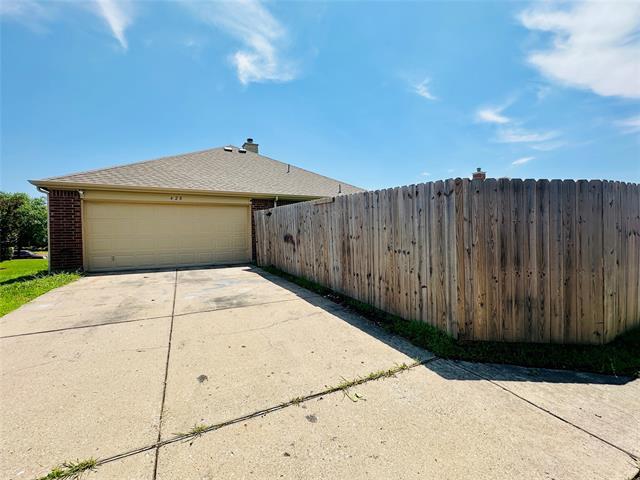 Building Photo - 428 Welch Dr