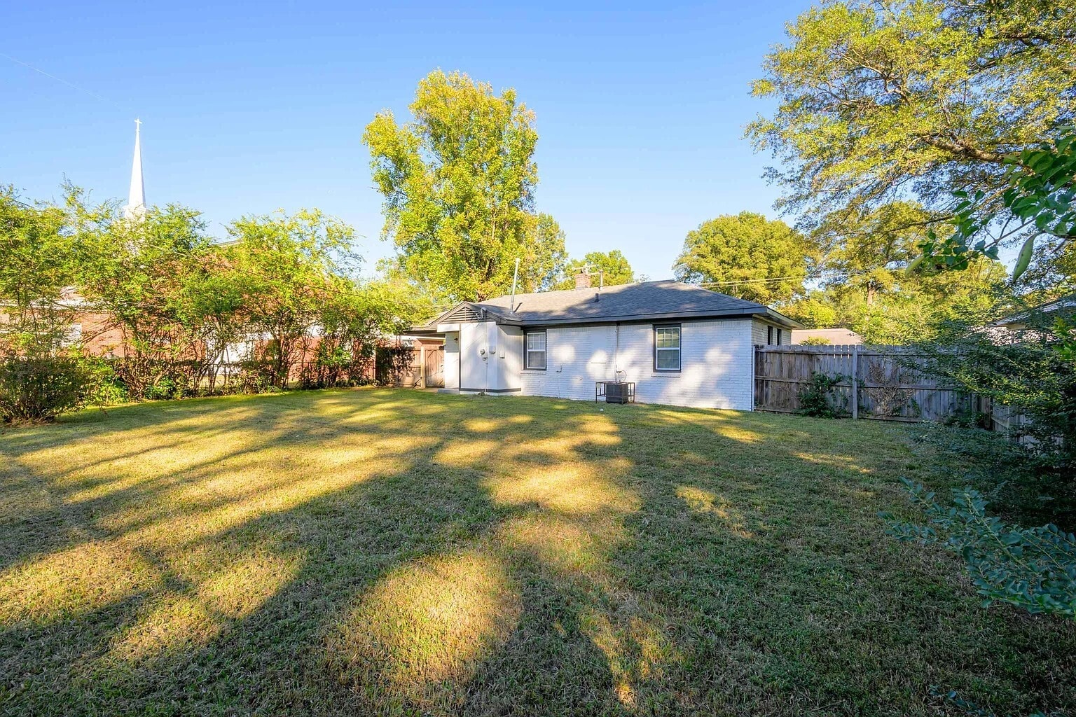 Building Photo - 1507 Mount Moriah Rd